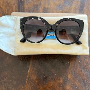 Toms Black and White Speckled Sunglasses